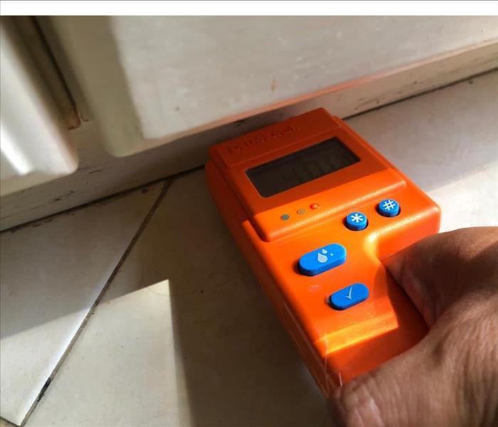 orange moisture